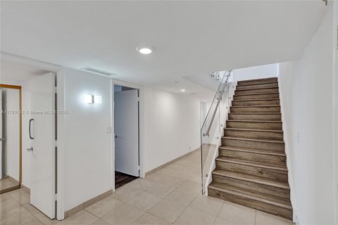 Купить кондоминиум в Авентура, Флорида 5 спален, 499.07м2, № 2025730 - фото 30