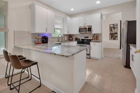 Casa en venta en DeLand, Florida, 4 dormitorios, 215.81 m2 № 2351911 - foto 12