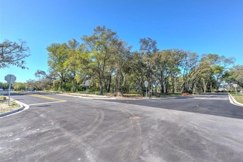 Commercial property in Seffner, Florida № 1217837 - photo 8