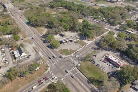 Commercial property in Seffner, Florida № 1217837 - photo 6