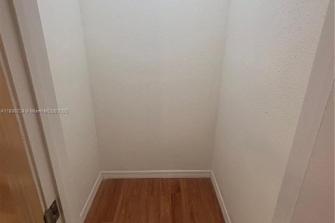 Appartement à louer à Coral Springs, Floride: 2 chambres, 92.9 m2 № 1942492 - photo 13