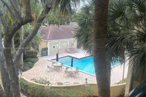 Appartement à louer à Coral Springs, Floride: 2 chambres, 92.9 m2 № 1942492 - photo 3