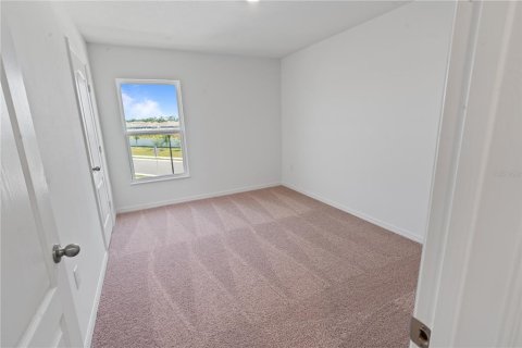 Casa en venta en Winter Haven, Florida, 5 dormitorios, 217.02 m2 № 2200884 - foto 19
