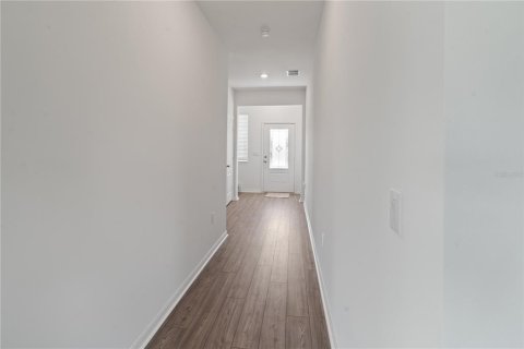 Casa en venta en Winter Haven, Florida, 5 dormitorios, 217.02 m2 № 2200884 - foto 6