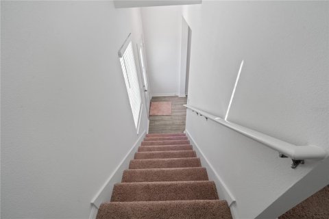 Casa en venta en Winter Haven, Florida, 5 dormitorios, 217.02 m2 № 2200884 - foto 10