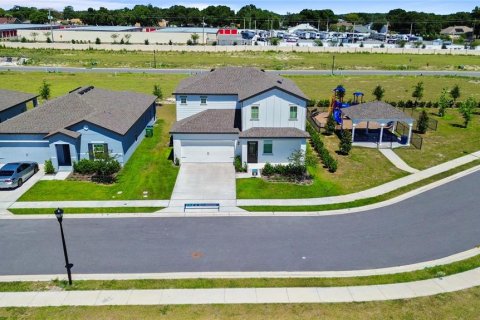Casa en venta en Winter Haven, Florida, 5 dormitorios, 217.02 m2 № 2200884 - foto 23