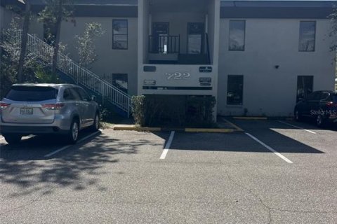 Propiedad comercial en alquiler en Tampa, Florida, 802.12 m2 № 1525136 - foto 1