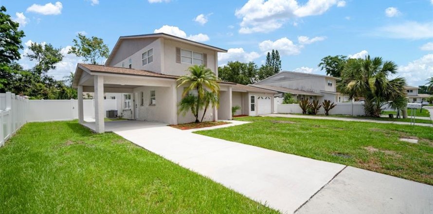 Casa en Oldsmar, Florida 2 dormitorios, 126.35 m2 № 1805519