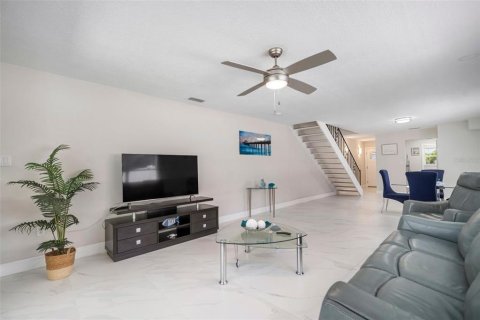 House in Oldsmar, Florida 2 bedrooms, 126.35 sq.m. № 1805519 - photo 9
