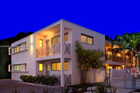Condo à Miami Beach, Floride, 2 chambres № 2154756