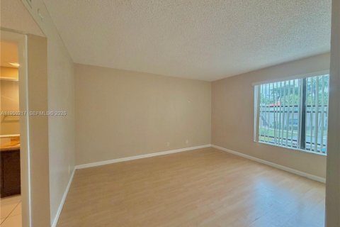 Купить кондоминиум в Помпано-Бич, Флорида 2 спальни, 92.9м2, № 2006948 - фото 20