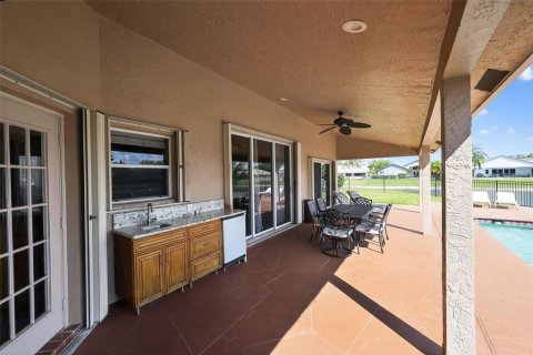 House in Boca Raton, Florida 4 bedrooms, 214.42 sq.m. № 2100523 - photo 23