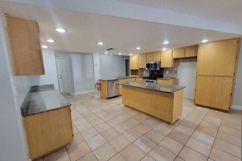 Villa ou maison à vendre à Port Richey, Floride: 4 chambres, 206.99 m2 № 2239360 - photo 10