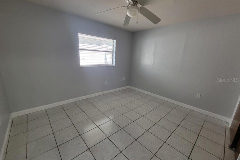 Villa ou maison à vendre à Port Richey, Floride: 4 chambres, 206.99 m2 № 2239360 - photo 16