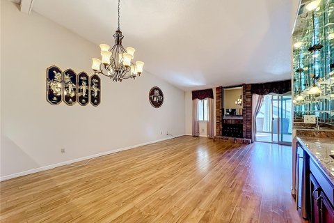 Condo in Altamonte Springs, Florida, 3 bedrooms № 2144762 - photo 16