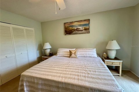 Condo in Bradenton, Florida, 3 bedrooms  № 2395916 - photo 28