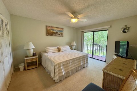 Condo in Bradenton, Florida, 3 bedrooms  № 2395916 - photo 25