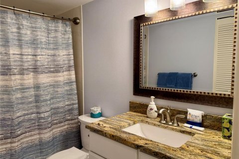 Condo in Bradenton, Florida, 3 bedrooms  № 2395916 - photo 30