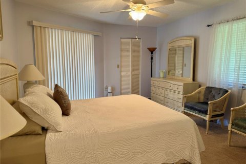 Condo in Bradenton, Florida, 3 bedrooms  № 2395916 - photo 16