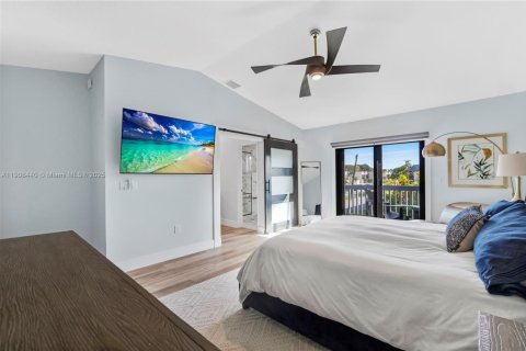 Townhouse in Hollywood, Florida 2 bedrooms, 115.29 sq.m. № 1969462 - photo 9