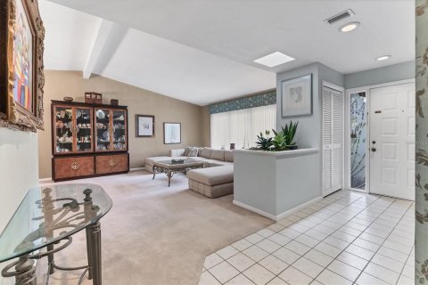 House in Sarasota, Florida 3 bedrooms, 222.32 sq.m. № 1852713 - photo 10