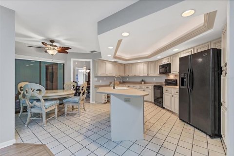 House in Sarasota, Florida 3 bedrooms, 222.32 sq.m. № 1852713 - photo 15