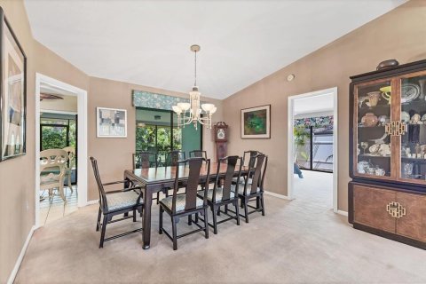 House in Sarasota, Florida 3 bedrooms, 222.32 sq.m. № 1852713 - photo 13