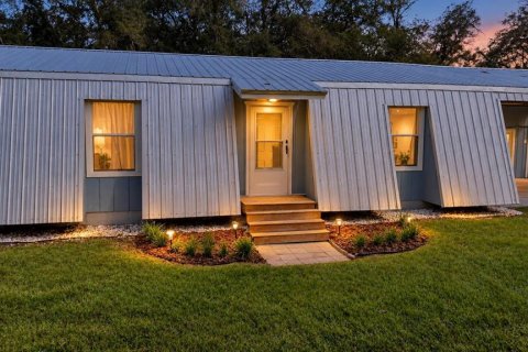 House in Alachua, Florida 3 bedrooms, 130.43 sq.m. № 2373511