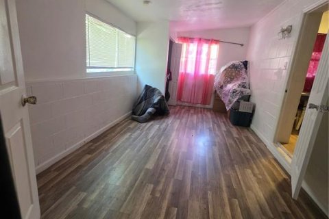 Casa en venta en Ocoee, Florida, 4 dormitorios, 107.86 m2 № 2100388 - foto 3