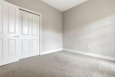 Townhouse in Tampa, Florida 4 bedrooms, 204.76 sq.m. № 2229966 - photo 19