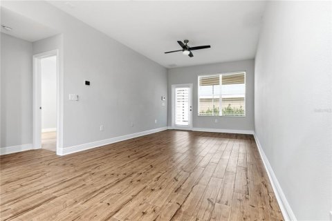 Townhouse in Tampa, Florida 4 bedrooms, 204.76 sq.m. № 2229966 - photo 6