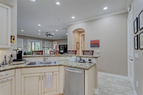 Copropriété à louer à Palm Beach Gardens, Floride: 2 chambres, 222.59 m2 № 2042278 - photo 16