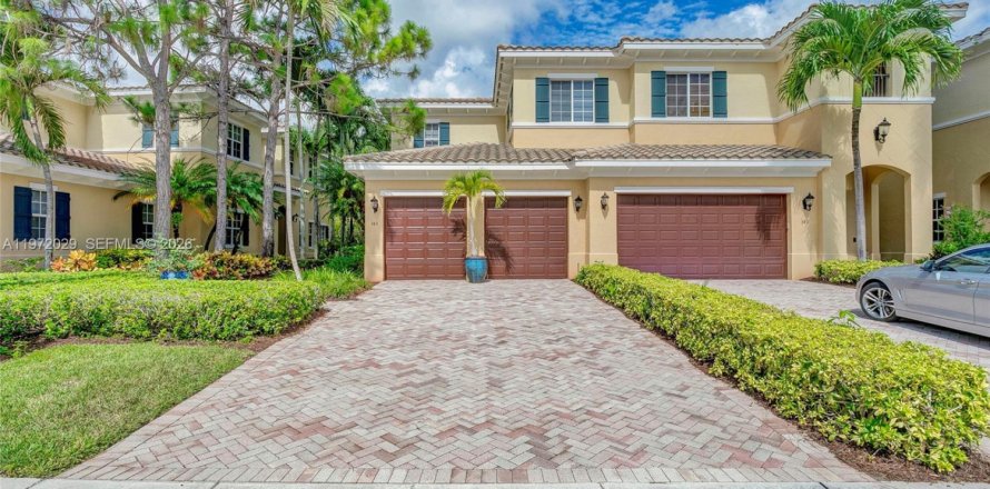 Condo à Palm Beach Gardens, Floride, 2 chambres  № 2042278