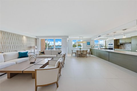 Adosado en venta en Miami Beach, Florida, 3 dormitorios, 162.58 m2 № 2432544 - foto 10