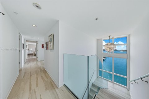 Adosado en venta en Miami Beach, Florida, 3 dormitorios, 162.58 m2 № 2432544 - foto 11