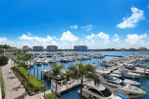 Adosado en venta en Miami Beach, Florida, 3 dormitorios, 162.58 m2 № 2432544 - foto 7