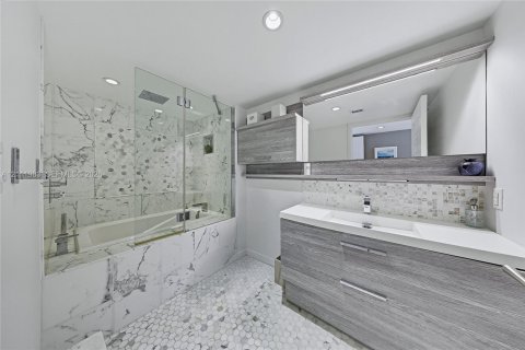 Adosado en venta en Miami Beach, Florida, 3 dormitorios, 162.58 m2 № 2432544 - foto 14