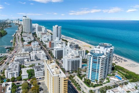 Copropriété à louer à Miami Beach, Floride: 3 chambres, 169.08 m2 № 2390151 - photo 22