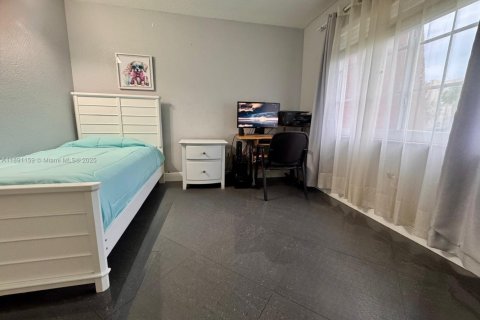 Condominio en venta en Miami, Florida, 3 dormitorios, 108.42 m2 № 1944054 - foto 22