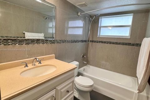 Condominio en venta en Miami, Florida, 3 dormitorios, 108.42 m2 № 1944054 - foto 24