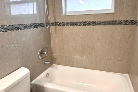 Condominio en venta en Miami, Florida, 3 dormitorios, 108.42 m2 № 1944054 - foto 25