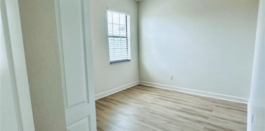 Villa ou maison à Lake Worth, Floride 5 chambres, 260.96 m2 № 1119038
