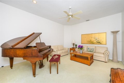 Casa en venta en Lake Mary, Florida, 5 dormitorios, 284.37 m2 № 1548593 - foto 8