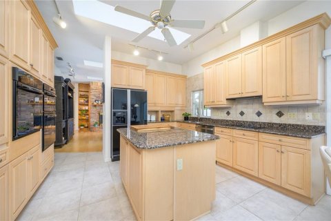 Casa en venta en Lake Mary, Florida, 5 dormitorios, 284.37 m2 № 1548593 - foto 13