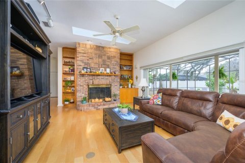 Casa en venta en Lake Mary, Florida, 5 dormitorios, 284.37 m2 № 1548593 - foto 9