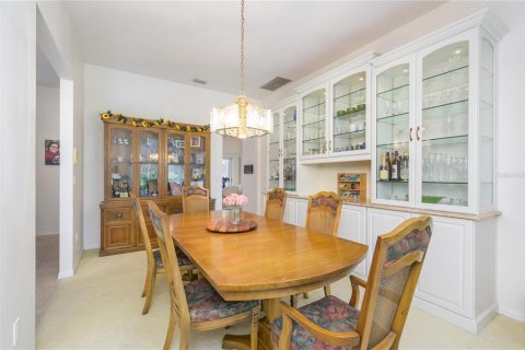 Casa en venta en Lake Mary, Florida, 5 dormitorios, 284.37 m2 № 1548593 - foto 6