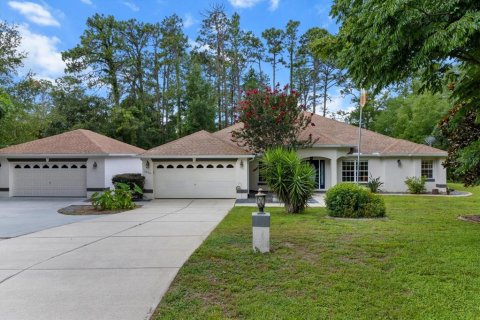 House in Beverly Hills, Florida 4 bedrooms, 248.61 sq.m. № 1780890 - photo 1
