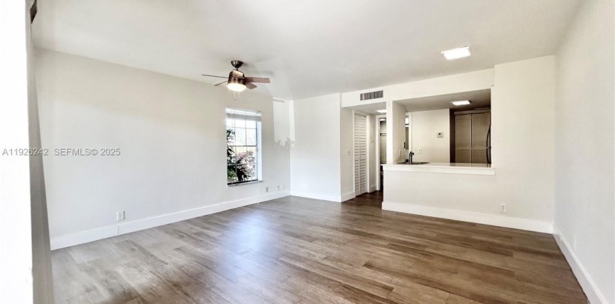 Estudio en el Condominio en Boca Raton, Florida № 1984544