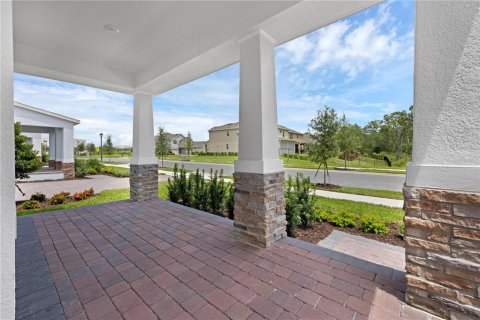 Casa en venta en Winter Garden, Florida, 5 dormitorios, 266.26 m2 № 2200843 - foto 2