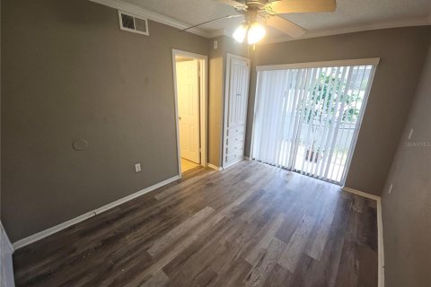 Condo in Altamonte Springs, Florida, 1 bedroom  № 1912597 - photo 19